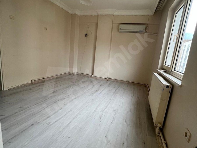 Peker Mahallesinde Satılık 3+1 Arakat Doğalgazlı Daire - Görsel 18