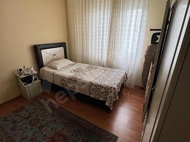 Ümraniye/Armağan Evler.kat 1.asansörsüz.otoparklı.irtifaklıفارسی - Görsel 4