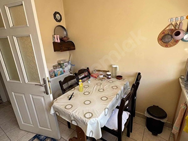 Ümraniye/Armağan Evler.kat 1.asansörsüz.otoparklı.irtifaklıفارسی - Görsel 23