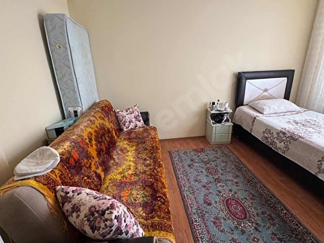 Ümraniye/Armağan Evler.kat 1.asansörsüz.otoparklı.irtifaklıفارسی - Görsel 6