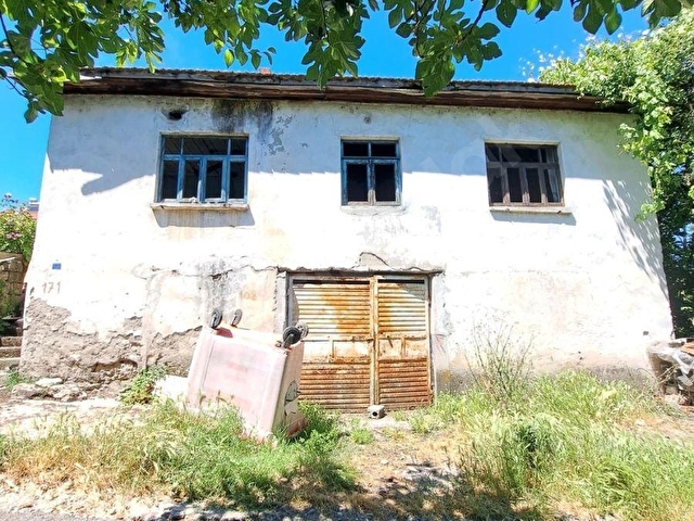 •	Çomranlı Köyünde Yatırımlık / Projelik İki Katlı Kargir Ev ve Arsası - Görsel 6