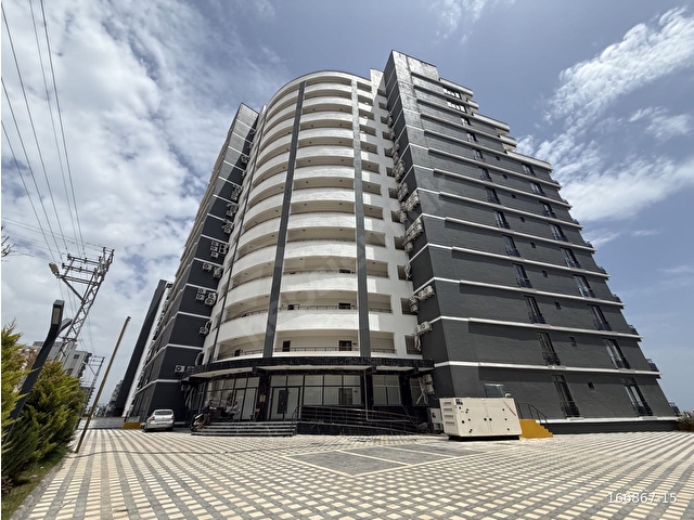 KOMPLEKS SİTEDE DENİZ MANZARALI KÖŞE 1+1