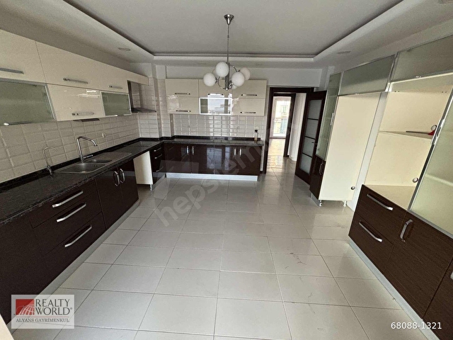 RW ALYANSTAN PARK KARİNA SİTESİNDE KİRALIK MUHTEŞEM 4+1 DAİRE - Görsel 16