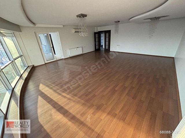 RW ALYANSTAN PARK KARİNA SİTESİNDE KİRALIK MUHTEŞEM 4+1 DAİRE - Görsel 10