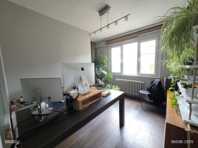 Dikilitaşta, metroya yakın, kiralık ofis