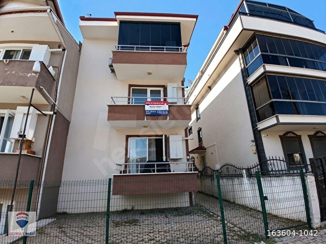 REMAX MAVİ ZÜBEYDE ÖZDEMİRDEN ARABACIALANI KİRALIK 2+1 DAİRE - Görsel 2