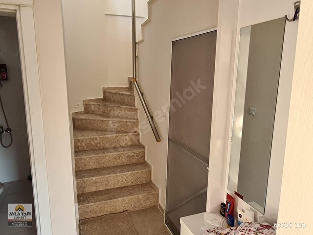 Akbükte Deniz ve Doğa Manzaralı Müstakil Villa - Görsel 13
