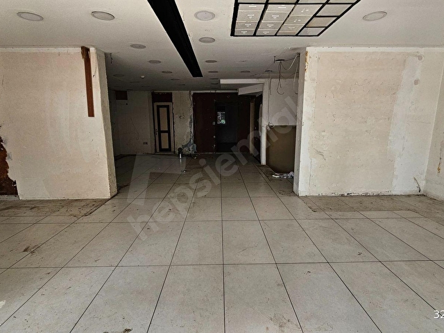 Bahçeşehir Ana Cadde Üzeri Müstakil Kiralık Dükkan - Görsel 3