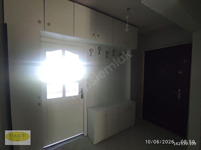 ÇANAKKALE BARBAROS MAH. YENİ KORDON BOĞAZ MANZARALI 2+1 DAİRE. - Görsel 14