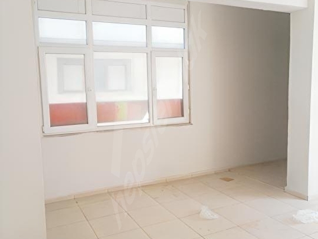 Arnavutköy Hadımköy merkezde kiralık 4 katlı bina - Görsel 3