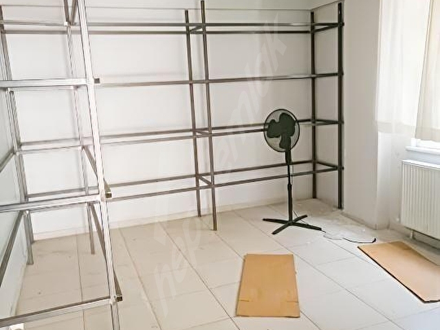 Arnavutköy Hadımköy merkezde kiralık 4 katlı bina - Görsel 7