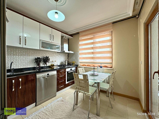 ÇEKMEKÖY ALEMDAĞDA SATILIK 4+2 TERASLI DUBLEKS DAİRE - Görsel 10