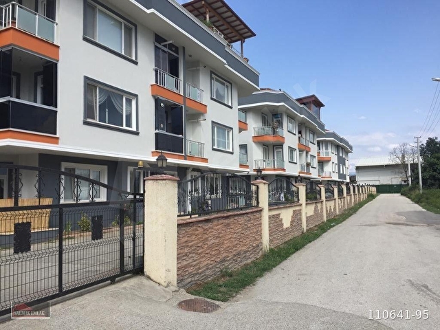 Trio Sitesinde Kiralık Üst Kat Daire - Görsel 25