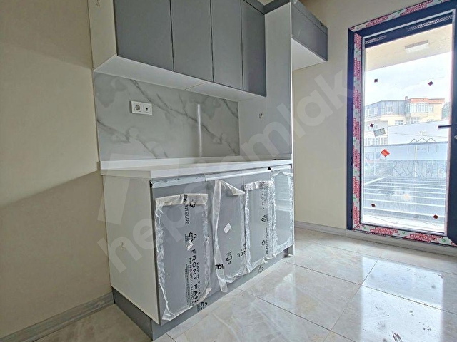 DİRECTTEN ADNAN KAHVECİ METROYA 10DK YÜRÜME MESAFESİNDE, MODERN SİTE İÇİNDE, GÜVENLİKLİ, FERAH 3+1 - Görsel 21