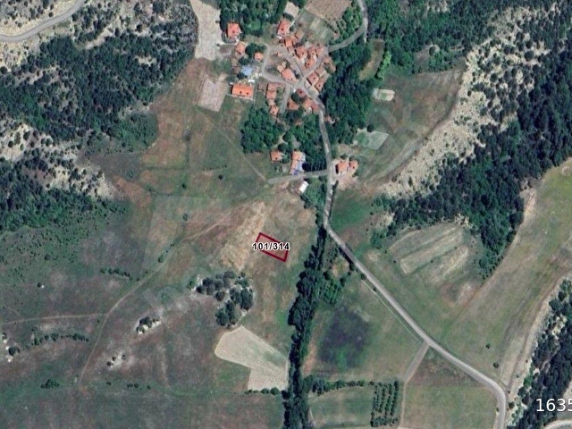 ÇANKIRI ÇERKEŞ AFŞARDA KÖYÜN DİBİNDE 755M² TARLAMIZ SATILIKTIR - Görsel 2