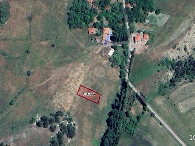 ÇANKIRI ÇERKEŞ AFŞARDA KÖYÜN DİBİNDE 755M² TARLAMIZ SATILIKTIR - Görsel 3