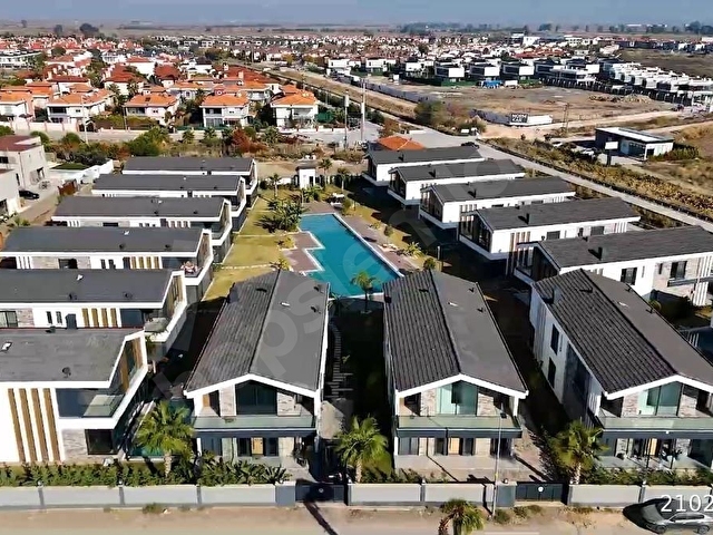 Sasalı Biva Savilla Sitesinde Kiralık 5+1 Villa - Görsel 4