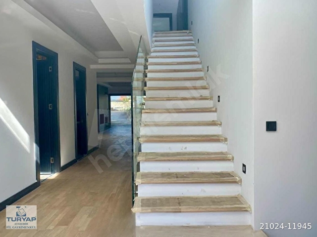 Sasalı Biva Savilla Sitesinde Kiralık 5+1 Villa - Görsel 16