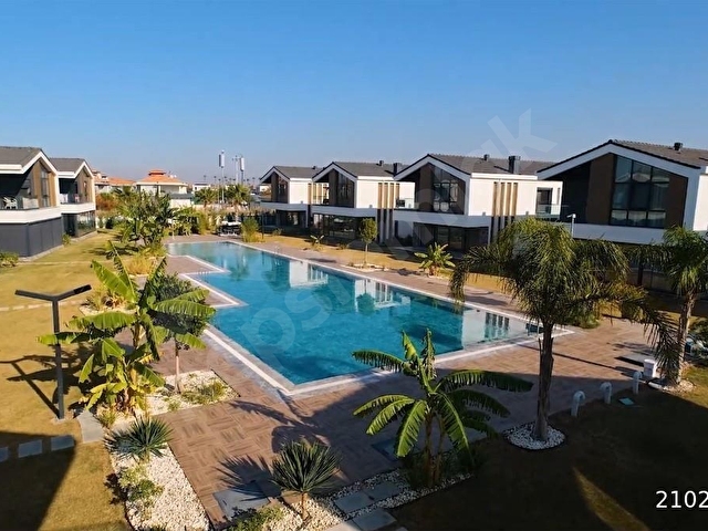 Sasalı Biva Savilla Sitesinde Kiralık 5+1 Villa - Görsel 28