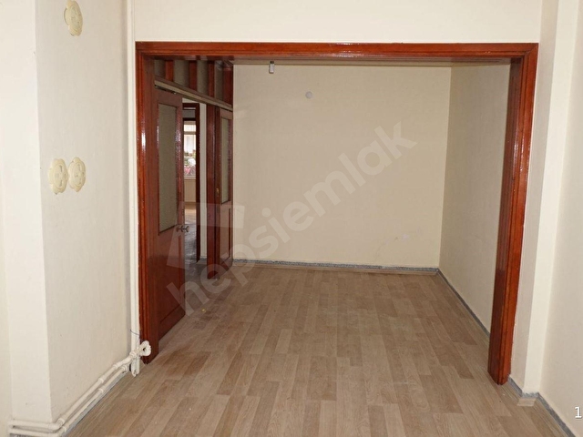 TEKİRDAĞ SÜLEYMANPAŞA ÇİFTLİKÖNÜ MAHALLESİNDE KİRALIK 2+1 DAİRE – MERKEZİ KONUMDA - Görsel 20