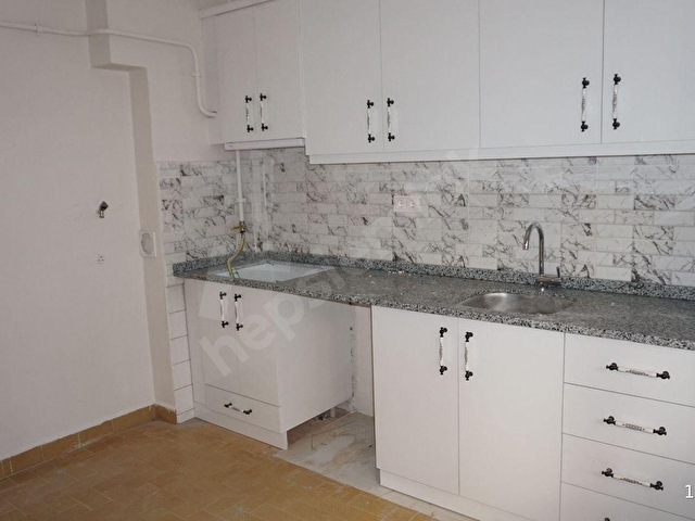 TEKİRDAĞ SÜLEYMANPAŞA ÇİFTLİKÖNÜ MAHALLESİNDE KİRALIK 2+1 DAİRE – MERKEZİ KONUMDA - Görsel 9