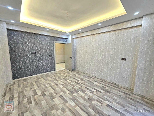 ÖZDEDEDEN SATILIK ŞEFİKCANDA 4+1 LÜKS KONSEPT ARA KAT DAİRE - Görsel 10