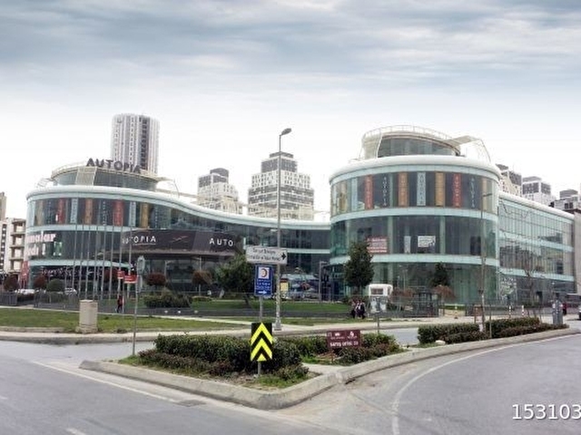 Autopia Otomobil Dünyası Muhteşem Konumda Otomobil Galerisi - Görsel 10