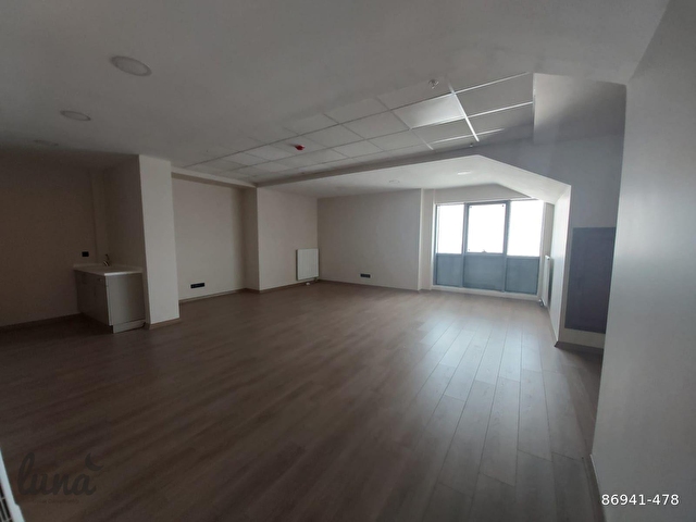 Sembol Istanbul Ozel Kiralik Ofis Aidat Danisma Dahil 86941 478 Hurriyet Emlak
