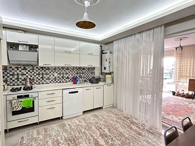 FERİDUN ÇELİK MAHALLESİNDEN ÖN CEPHE 3+1 SATILIK DAİRE - Görsel 6