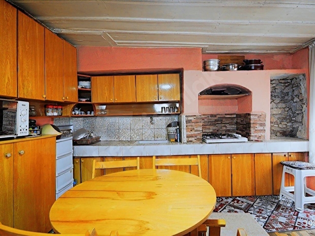 C21 Baldan Ayvalıkta Satılık 3 Katlı (Taş) Rum Evi - Görsel 15