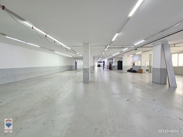 PENDIK KAYNARCA E5 CEPHELI 1000 M2 KIRALIK PLAZA KATI - Görsel 9