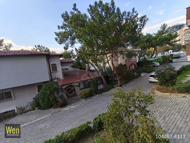 BORNOVA EVKA 3DE DOĞA VE ŞEHİR MANZARALI SATILIK 3+1 DAİRE - Görsel 22
