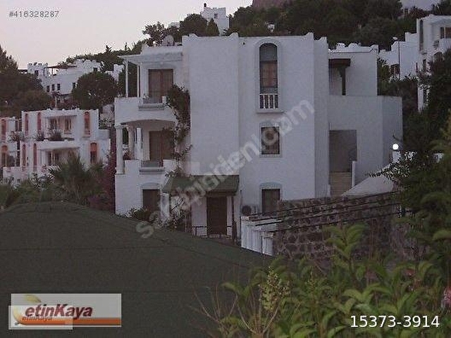 K O D :2785  : BODRUM HÜRPA GÜNDOĞAN(1-15 TEMMUZ) TATİL SİT. 1+1 SON KAT 14 GÜN KİRALIK