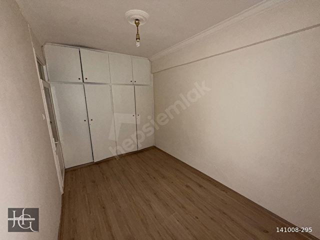 EGE ÜNİVERSİTESİ YÜRÜME MESAFESİNDE BAHÇELİ 3+1 KİRALIK DAİRE - Görsel 15
