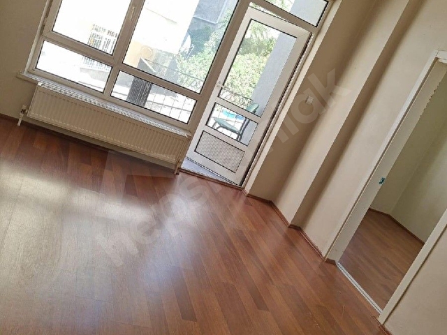 CADDE ÜZERİNDE YAPILI DAİRE - Görsel 13
