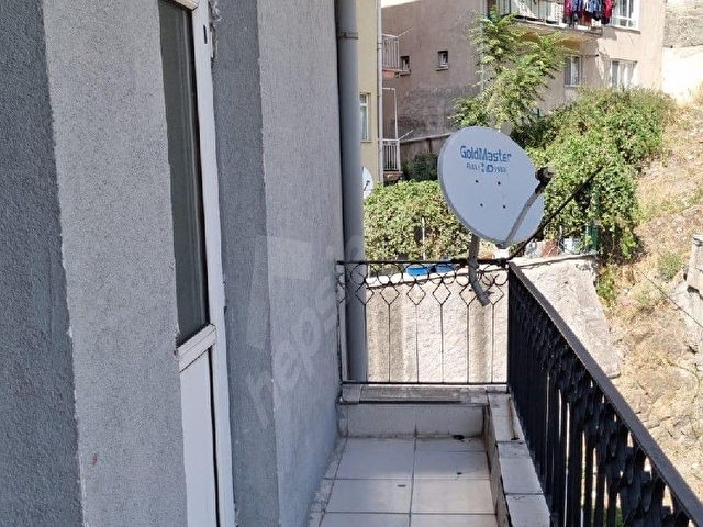 CADDE ÜZERİNDE YAPILI DAİRE - Görsel 25