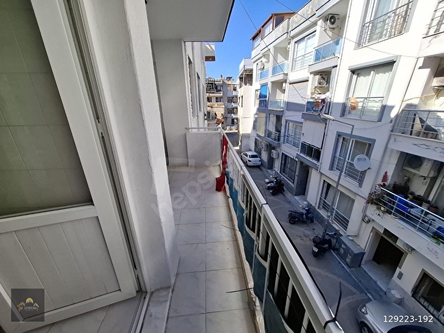 KUŞADASI MERKEZDE SAHİLE YÜRÜME MESAFESİNDE SATILIK 2+1 DAİRE - Görsel 17