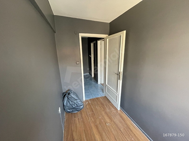 KADIKÖY OSMANAĞADA SATILIK 2+1 DAİRE - Görsel 3