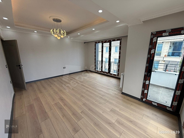 GÜZELYURT METROBÜSE YAKIN PARK CEPHE SATILIK SIFIR LÜX 2+1 DAİRE - Görsel 13