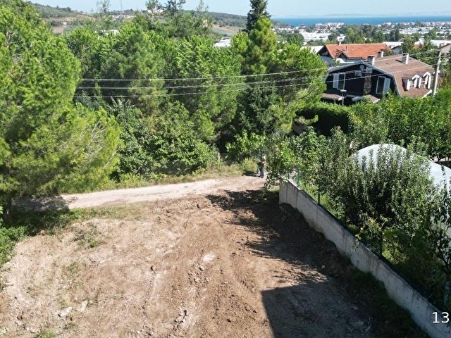 KAPANMAZ DENİZ VE PARK MANZARALI 556 M2 SATILIK ARSA - Görsel 2