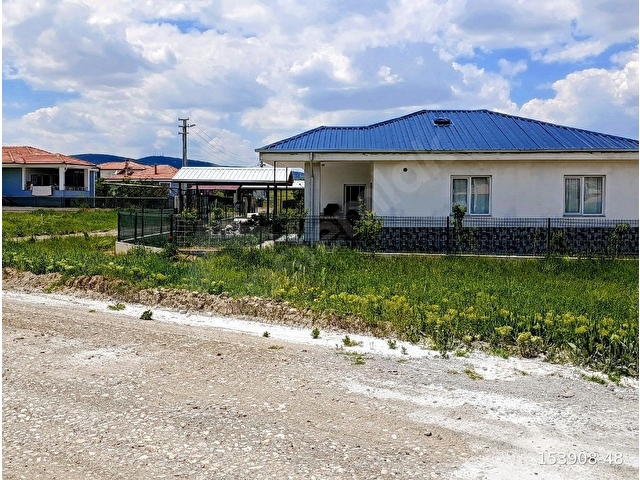 447 M2 İMARLI KÖŞE BAŞI YAYLALIK ARSA CUMHURİYET MAH ŞEHİTLİK MEVKİİNDE - Görsel 8