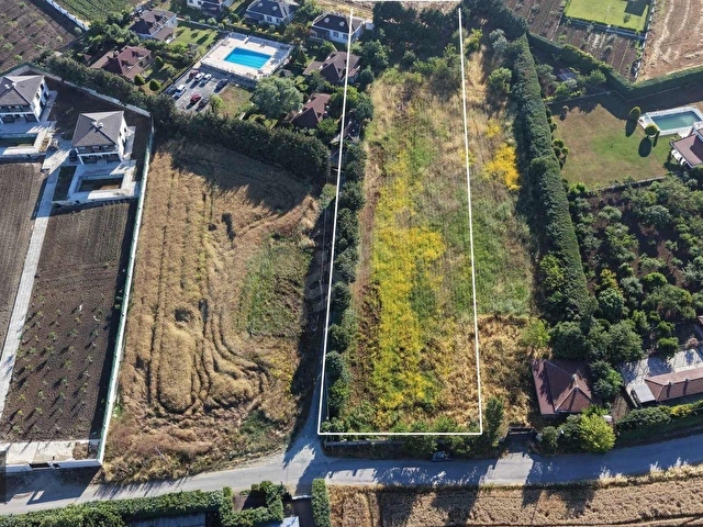 PRM EMLAKTAN VİLLA BÖLGESİNDE 4.000 M² TEK TAPU - Görsel 2