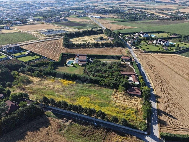 PRM EMLAKTAN VİLLA BÖLGESİNDE 4.000 M² TEK TAPU - Görsel 25