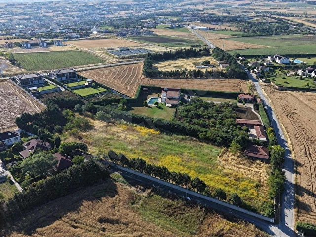 PRM EMLAKTAN VİLLA BÖLGESİNDE 4.000 M² TEK TAPU - Görsel 24