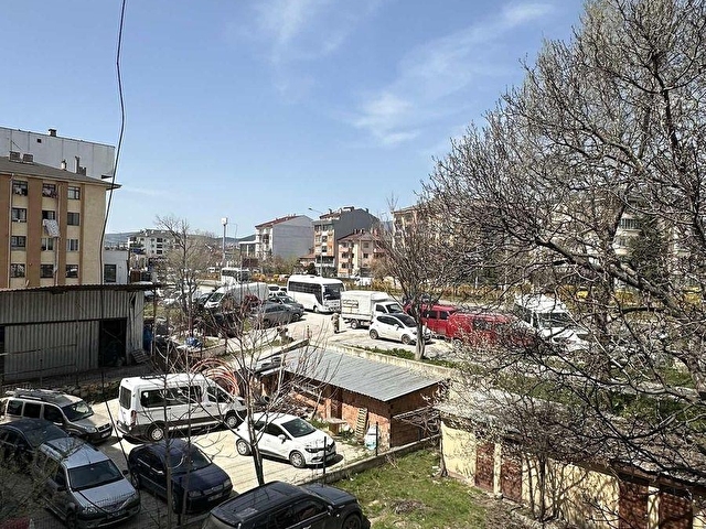 İHSANİYE 3+1 D-100 CEPHE İÇİ BAKIMLI DAİRE - Görsel 25