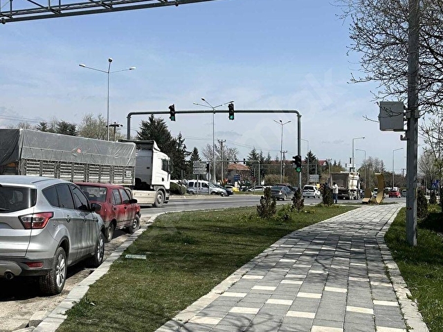 İHSANİYE 3+1 D-100 CEPHE İÇİ BAKIMLI DAİRE - Görsel 7