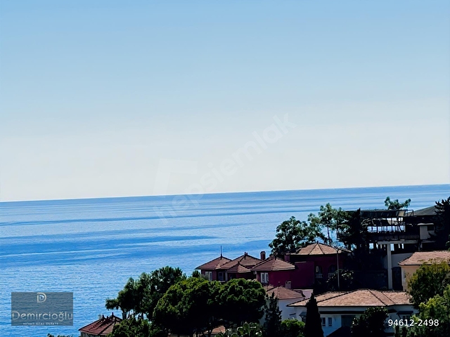 ALANYA KONAKLIDA DENİZE SIFIR KONUMDA SATILIK2+1 MANZARALI DAİRE