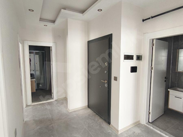 BAZO İNŞAAT EMLAKTAN KİRALIK 2+1 DAİRE BALKONLU AYRI MUTFAKLI - Görsel 23