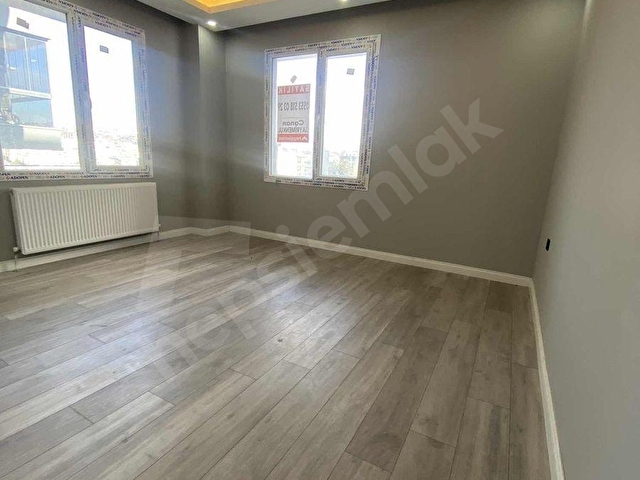 BEYLİKDÜZÜ KAVAKLI MAH SIFIR 2+1 70M2 GİRİŞ KAT SATILIK DAİRE - Görsel 13
