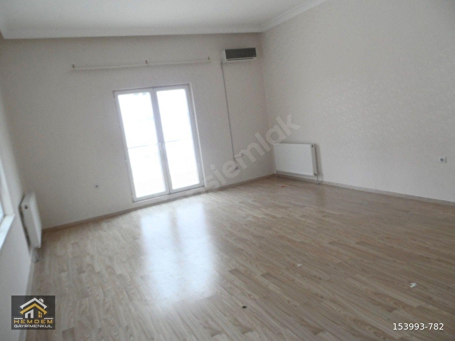 HEMDEM GAYRİMENKUL DEN AHİ MESUT MAHALLESİNDE GİMSAYA YAKIN 3+1 KİRALIK DAİRE - Görsel 15
